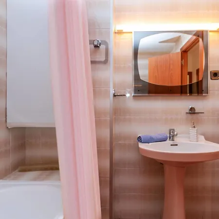 Edificio Garcomar I By Interhome * Segur de Calafell